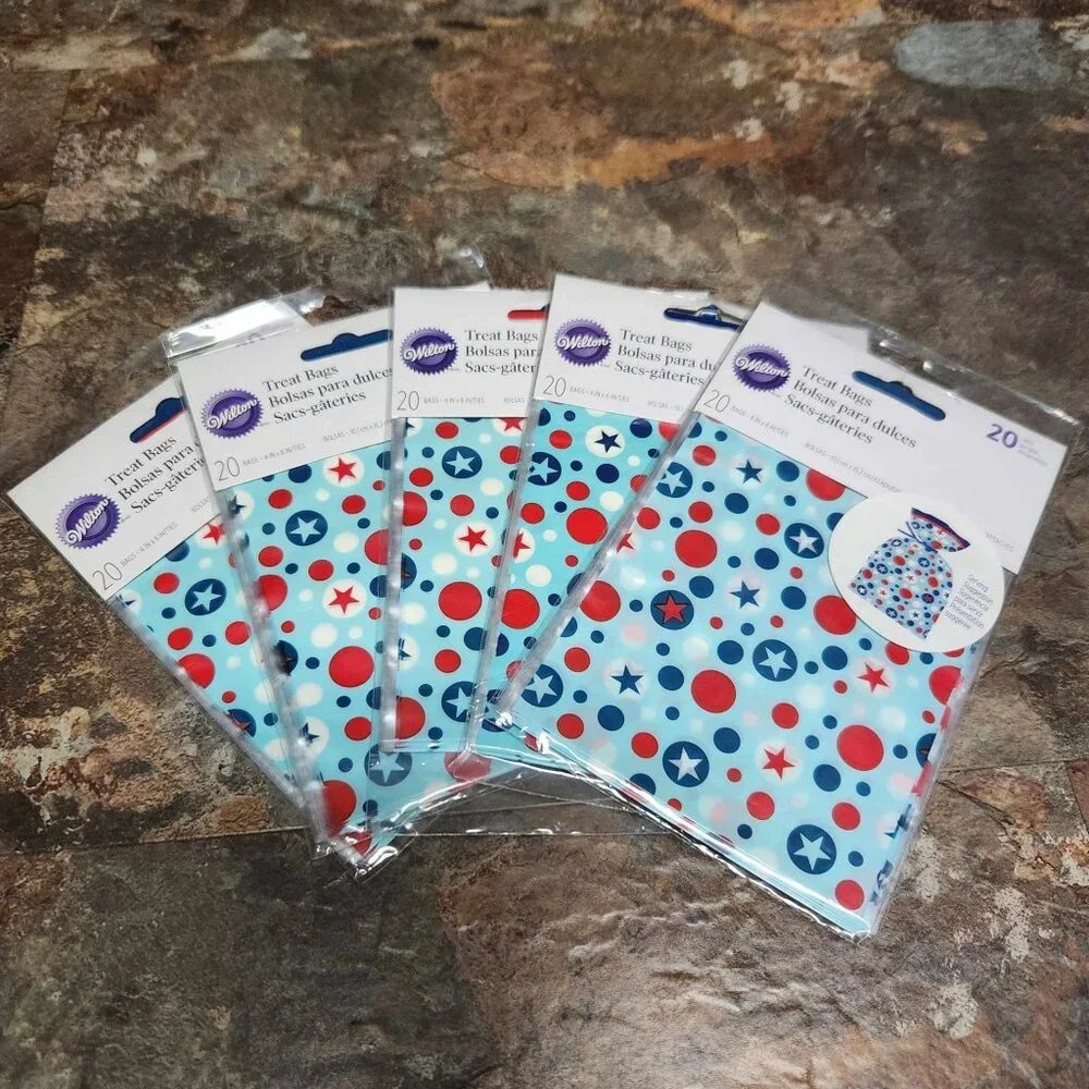 Wilton Treat Bags 20ct - Lot of 5 (100 bags total) - Brand new